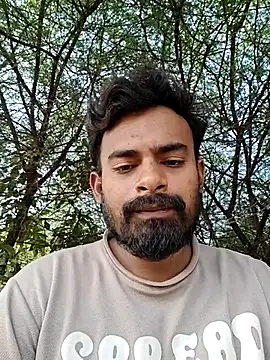 Snapshot of rayhan085 chatting on November 28, 10:15 am rayhan085 online show from November 28, 10:15 am