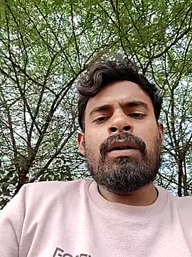 Snapshot of rayhan085 chatting on November 24, 8:58 am rayhan085 online show from November 24, 8:58 am