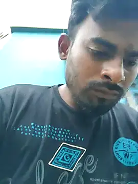 Snapshot of rayhan085 chatting on March 17, 11:42 am rayhan085 online show from March 17, 11:42 am