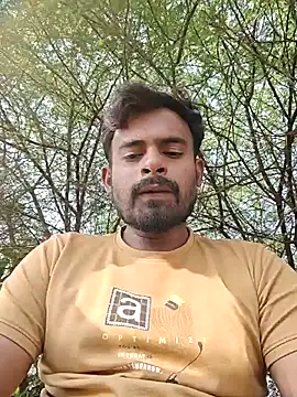 Snapshot of rayhan085 chatting on November 11, 8:42 am rayhan085 online show from November 11, 8:42 am