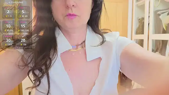 elelecta online show from March 31, 8:49 am