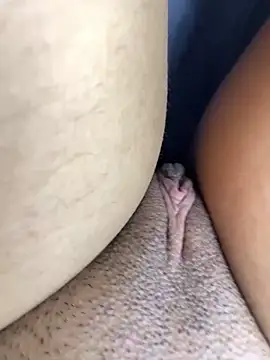 Snapshot of lili_fire69 chatting on February 4, 12:29 am lili fire69 online show from February 4, 12:29 am