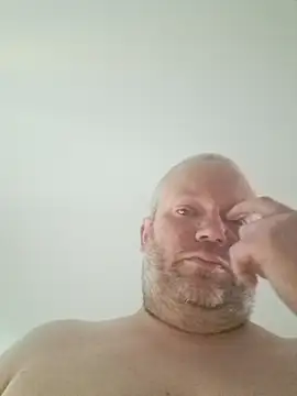 ShyBoy1982 online show from June 2, 8:36 am