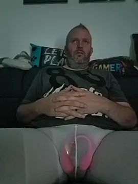 ShyBoy1982 online show from November 16, 8:24 pm