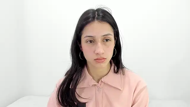 Snapshot of ericbana__ chatting on February 6, 6:18 am ericbana online show from February 6, 6:18 am