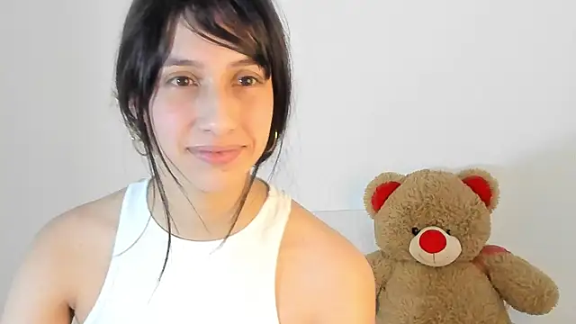 Snapshot of ericbana__ chatting on January 5, 5:20 am ericbana online show from January 5, 5:20 am