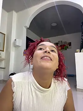 Snapshot of Ari_Baker chatting on September 30, 7:42 pm Ari Baker online show from September 30, 7:42 pm