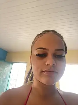 Lolacavalona online show from January 5, 5:09 pm