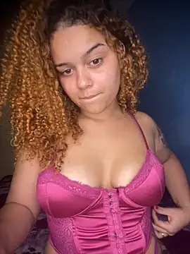 Lolacavalona online show from October 14, 12:00 am