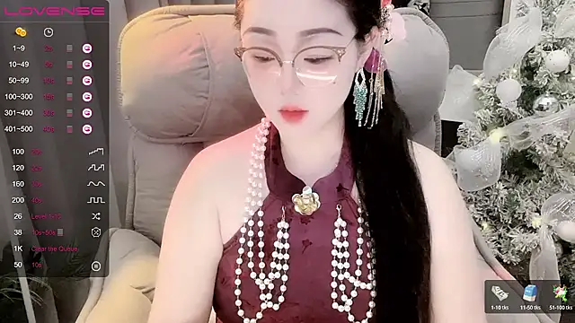Snapshot of Monica-888 chatting on September 12, 6:07 pm Monica-888 online show from September 12, 6:07 pm