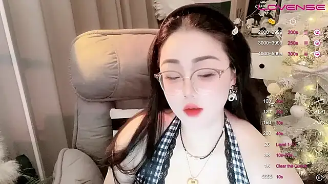 Snapshot of Monica-888 chatting on March 9, 4:33 pm Monica-888 online show from March 9, 4:33 pm