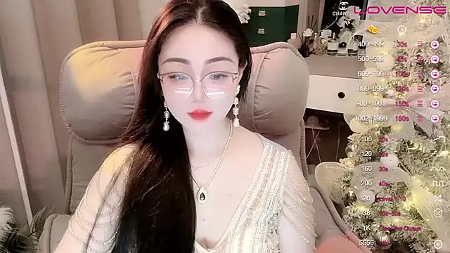 Snapshot of Monica-888 chatting on March 7, 8:44 pm Monica-888 online show from March 7, 8:44 pm