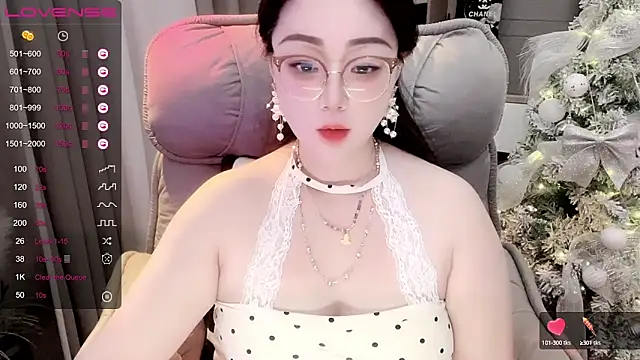 Snapshot of Monica-888 chatting on October 15, 5:54 pm Monica-888 online show from October 15, 5:54 pm