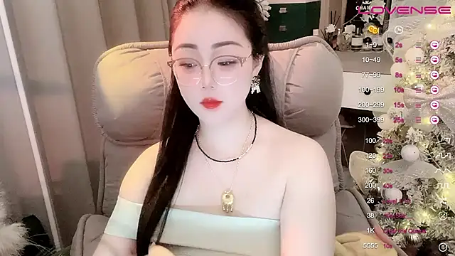 Snapshot of Monica-888 chatting on March 9, 7:37 pm Monica-888 online show from March 9, 7:37 pm