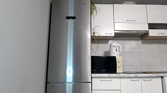 SierraSky  online show from February 24, 6:20 pm