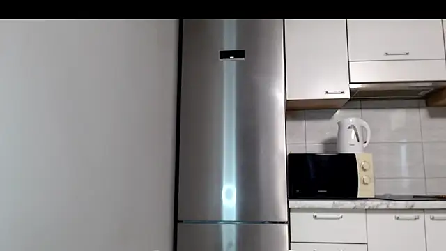 Snapshot of SierraSky_ chatting on June 11, 5:21 pm SierraSky online show from June 11, 5:21 pm