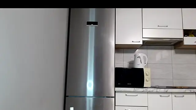 SierraSky  online show from April 7, 5:15 pm