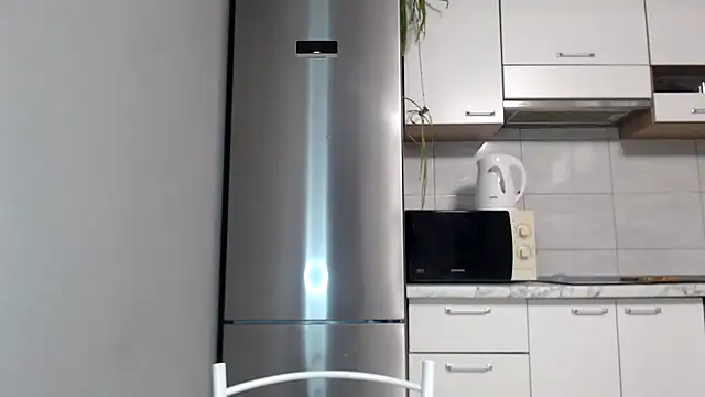 SierraSky  online show from March 3, 6:15 pm