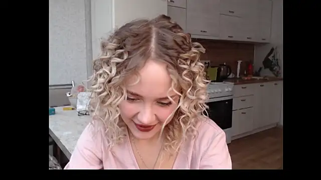 Snapshot of Miss_Amelissa chatting on March 2, 12:25 pm Miss Amelissa online show from March 2, 12:25 pm