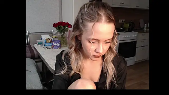 Snapshot of Miss_Amelissa chatting on March 9, 12:53 pm Miss Amelissa online show from March 9, 12:53 pm