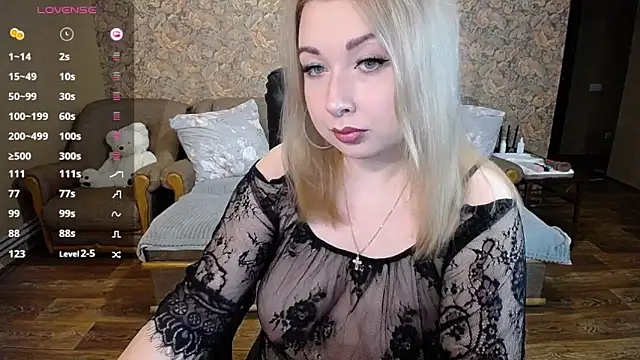 Snapshot of Your_oxygen chatting on December 3, 6:07 pm Your oxygen online show from December 3, 6:07 pm