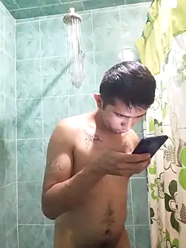 Snapshot of jperezofficial1 chatting on March 1, 8:21 pm jperezofficial1 online show from March 1, 8:21 pm