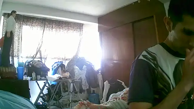 jperezofficial1 online show from December 1, 5:03 pm