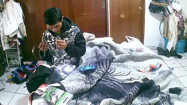 Snapshot of jperezofficial1 chatting on October 8, 5:02 pm jperezofficial1 online show from October 8, 5:02 pm