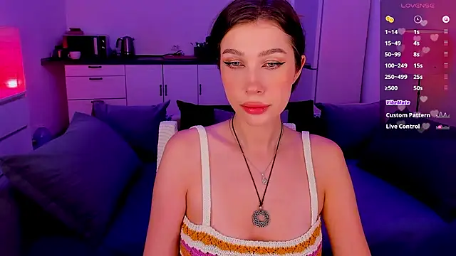 Snapshot of tenderdreams chatting on November 21, 9:58 pm tenderdreams online show from November 21, 9:58 pm