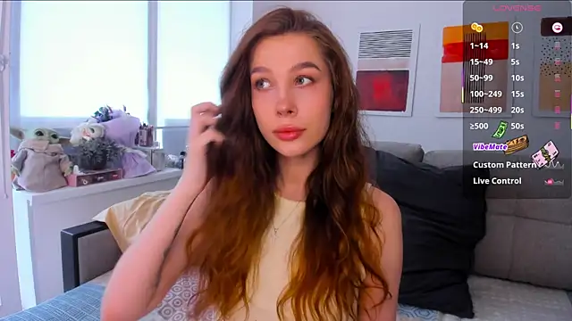 tenderdreams online show from July 4, 2:32 pm