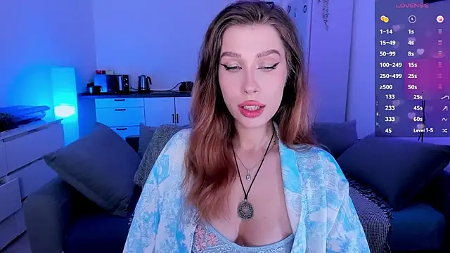 tenderdreams online show from October 10, 10:32 pm