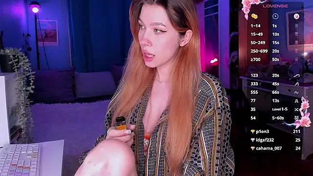 tenderdreams online show from March 2, 3:08 pm