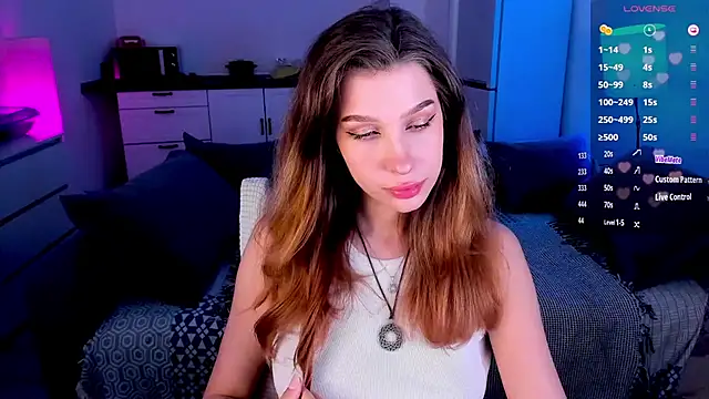 Snapshot of tenderdreams chatting on October 30, 7:22 pm tenderdreams online show from October 30, 7:22 pm