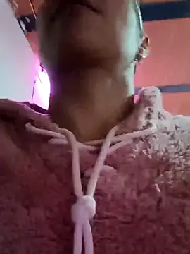 Leslly  online show from April 1, 7:20 am