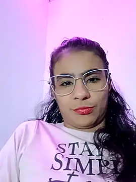 Leslly  online show from February 11, 11:10 am