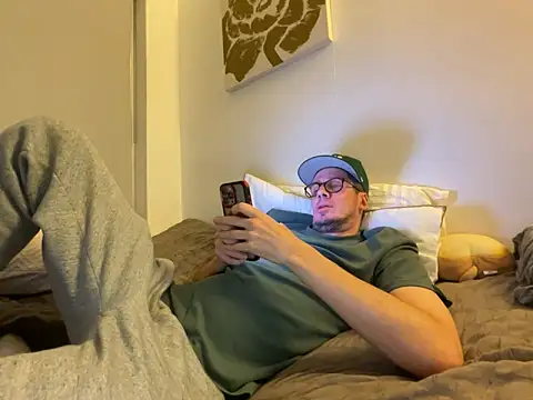 Snowbunnydilf online show from December 19, 4:53 pm