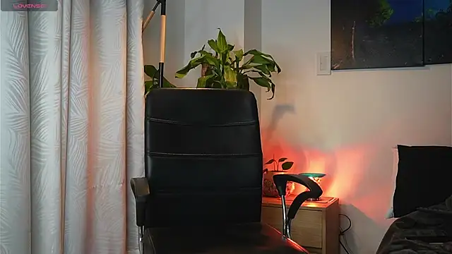 Derek w online show from July 9, 12:22 am