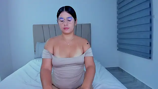 Natasha-28 online show from December 20, 4:15 am