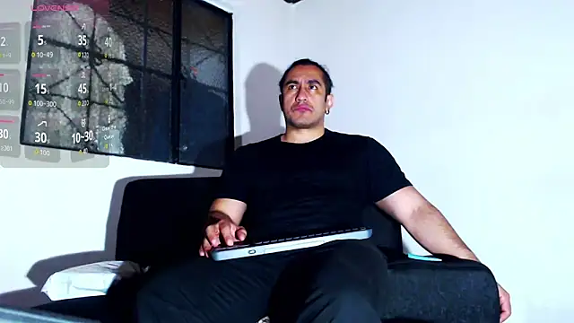 willian m777 online show from March 31, 3:41 am