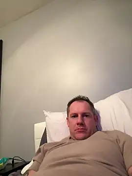 Freakslut007 online show from December 26, 10:05 am