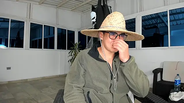 owengray2n online show from January 24, 2:07 am