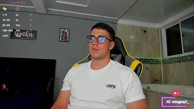 owengray2n online show from February 27, 2:14 am