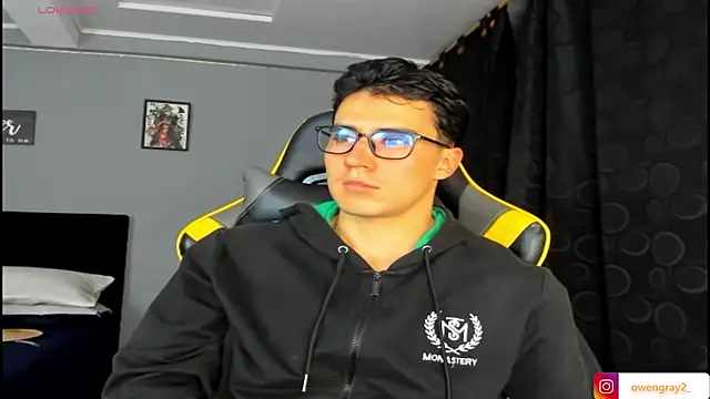 owengray2n online show from October 9, 2:01 am