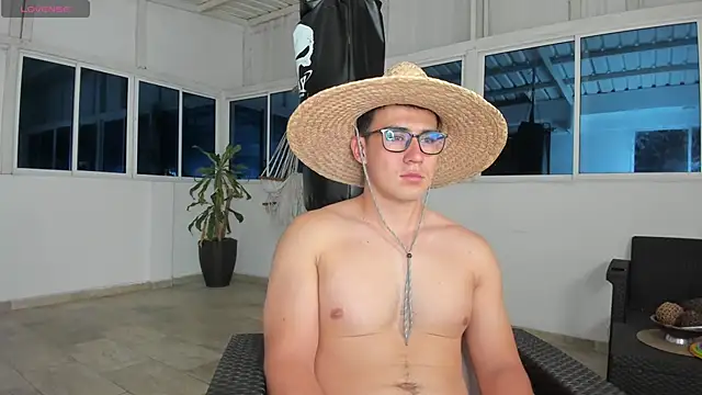 owengray2n online show from March 12, 2:09 am