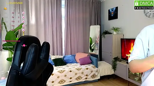 Sinty Noria online show from April 24, 1:07 am