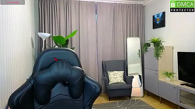 Sinty Noria online show from February 26, 1:05 am