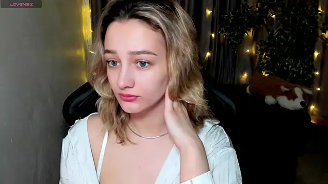 Snapshot of Sinty_Noria chatting on March 4, 1:12 am Sinty Noria online show from March 4, 1:12 am