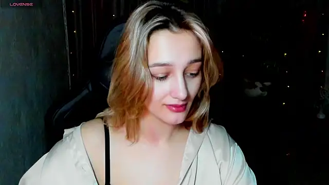 Snapshot of Sinty_Noria chatting on February 17, 4:20 am Sinty Noria online show from February 17, 4:20 am