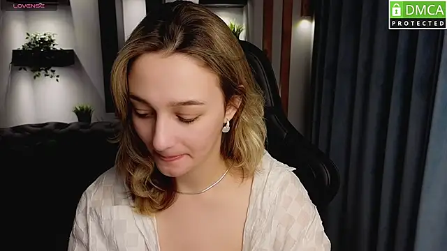 Snapshot of Sinty_Noria chatting on March 2, 5:44 am Sinty Noria online show from March 2, 5:44 am