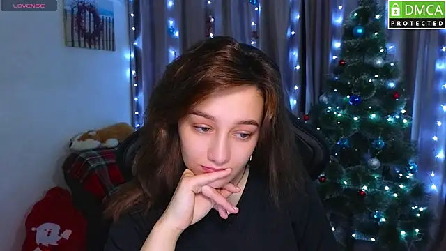 Sinty Noria online show from December 19, 1:09 am